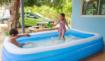 The Dos and Don'ts of Owning a Kiddie Pool