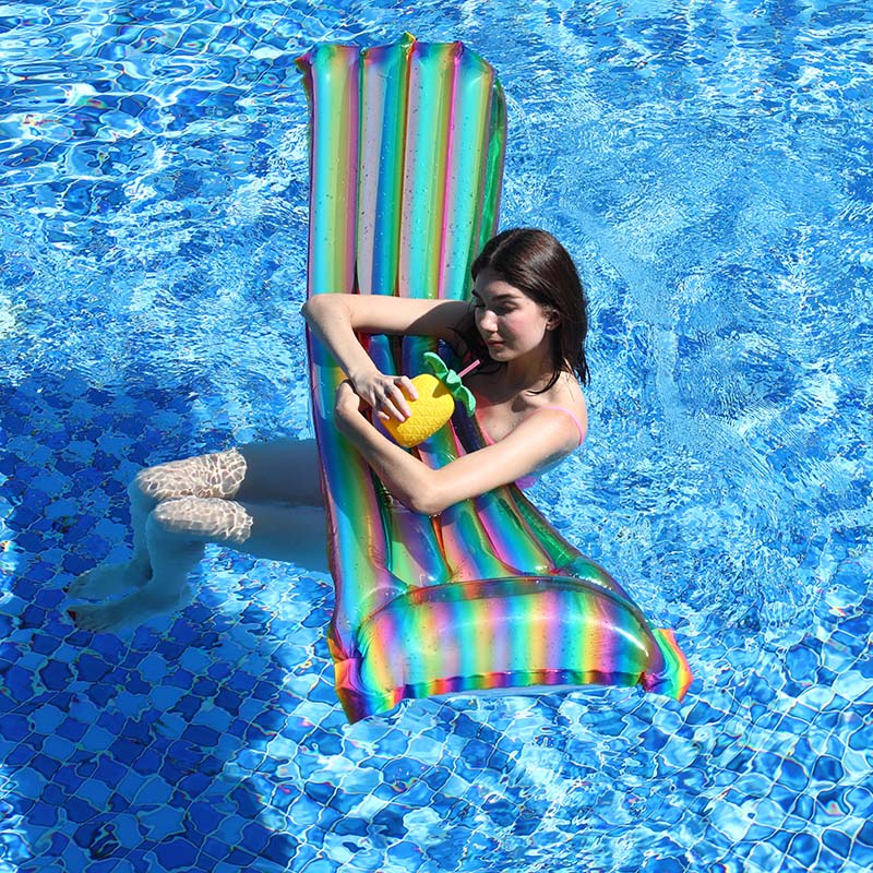 New Design PVC Swimming Pool Water Play Equipment Inflatable Colorful Pool Float